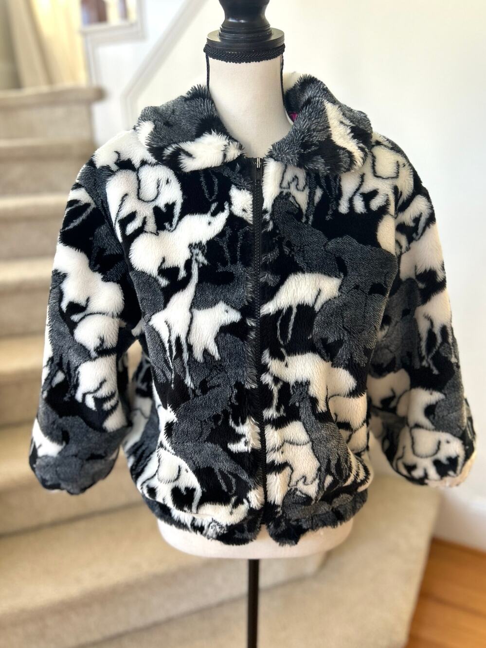 Vintage 90s Black & White Fleece Safari Animal Zip Front Jacket